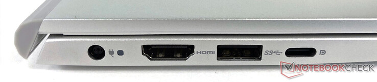 Links: Netzanschluss, HDMI 1.4, USB 3.2 1. Generation Type-A, USB 3.2 2. Generation Type-C (DP/Stromversorgung)