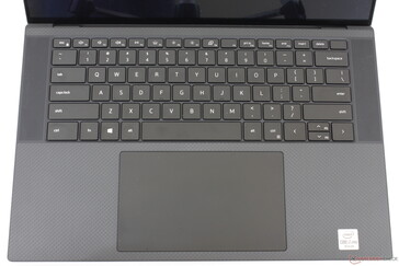 Keyboard-Layout ist identisch zum Precision 5540, nur das Clickpad ist jetzt bedeutend größer (15,1 x 9 cm)