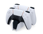 DualSense: Der PlayStation 5-Controller ist zu PC, Android und auch zu Xbox-Titeln kompatibel, Akku leidlich wechselbar (Bild: Sony)