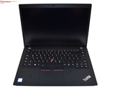 Leiser Lenovo ThinkPad T490 Business-Laptop mit 16 GB RAM (erweiterbar) und 400-Nits-Display samt 100% sRGB für 315 Euro (Bild: Benjamin Herzig)
