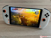 OneXPlayer 2 im Test - Gaming-Handheld mit AMD Zen3+ und abnehmbaren Controllern