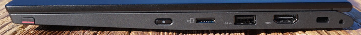 Rechts: ThinkPad Pen Pro, Power-Button, microSD, USB-A (10 GBit/s), HDMI 2.0, Kensington Lock