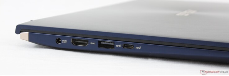 Links: Netzteil, HDMI, USB-A 3.1 Gen. 2, USB-C 3.1 Gen. 2