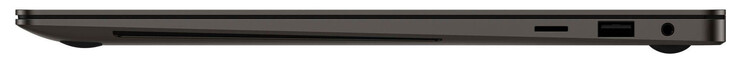 Rechte Seite: Speicherkartenleser (MicroSD), USB 3.2 Gen 1 (USB-A), Audiokombo
