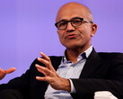 Microsoft-CEO Nadella: Hardware-Produktion für Surface und Xbox läuft wieder an.