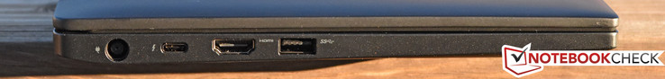 Links: Netzteil, Thunderbolt, HDMI, USB 3.0