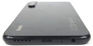 Untere Gehäuseseite (Lautsprecher, USB-Port, Mikrofon, 3,5 mm Klinke)