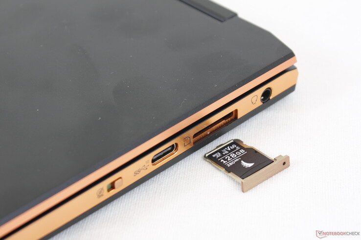 Diese Art MicroSD-Schacht gehört eher in ein Smartphone als in einen Laptop