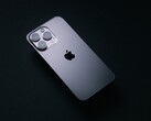 Das Apple iPhone 13 Pro Max lässt sich mit bis zu 26 Watt aufladen. (Bild: Howard Bouchevereau)