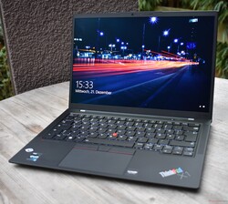 im Test: Das Lenovo ThinkPad X1 Carbon Gen 10 30th Anniversary Edition