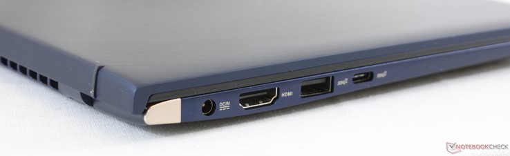 Links: Netzanschluss, HDMI, USB Typ-A 3.1 (10 GBps), USB Typ-C Gen. 2