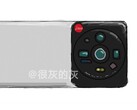 Wenn sich die vermeintliche Schutzhülle für das Xiaomi 12 Ultra als authentisch entpuppt, könnte das Xiaomi 12 Ultra in etwa so aussehen. (Bild: Weibo)