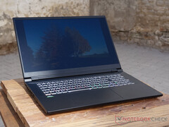 Das XMG Pro 17 hält viel Leistung bereit.