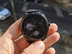 Huawei Watch Buds abgeschattet