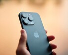 Das Apple iPhone der nächsten Generation könnte eine deutlich längere Akkulaufzeit bieten. (Bild: Quinn Battick)