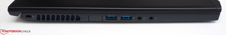 linke Seite: Kensington Lock, USB-A 2.0, 2x USB-A 3.0, Mikrofon, Kopfhörer