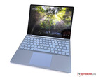 Microsoft Surface Laptop Go 2 im Test - Kompakter Begleiter mit alter Hardware