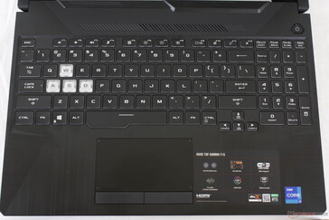 Das Tastaturlayout hat sich gegenüber der älteren FX505-Serie geändert.