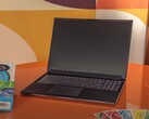 Darter Pro: Neues Linux-Notebook mit einem von zwei Intel-Prozessoren