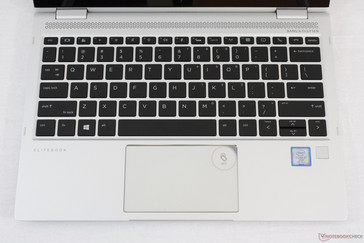 Interessanterweise hat HP die obere Tastenreihe im Vergleich zu dem letztjährigen EliteBook 1020 G1 verändert.