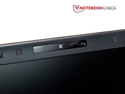 Das Toshiba Satellite R830 von unten