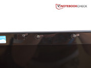 Eine 3D-(Stereo-)Webcam ist ebenfalls vorhanden. Eine 3D-(Stereo-)Webcam ist ebenfalls vorhanden.