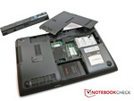 Toshiba Qosmio X870-119 geöffnet Toshiba Qosmio X870-119 geöffnet