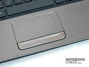 Das Touchpad versteht sich auf Multitouch und konnte überzeugen Das Touchpad versteht sich auf Multitouch und konnte überzeugen