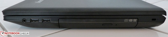 Rechte Seite: 3,5mm Kombistecker, 2x USB 2.0, DVD und Kensington.