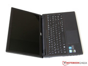 steht das 15 Zoll große Multimedia-Notebook, ... steht das 15 Zoll große Multimedia-Notebook, ...