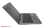 Der Öffnungswinkel vom Ultrabook ist begrenzt.