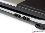 USB 3.0 fehlt leider, ebenso andere moderne Standards wie DisplayPort. USB 3.0 fehlt leider, ebenso andere moderne Standards wie DisplayPort.