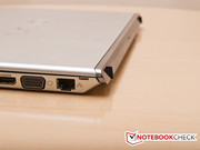 Öffnet man das Sony Ultrabook ... Öffnet man das Sony Ultrabook ...