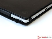 welche das Tablet allerdings noch ein wenig voluminöser macht.