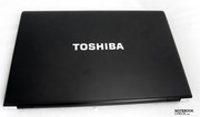Nicht nur die Firmenbezeichnung von Toshiba glänzt.