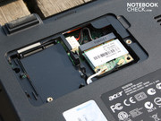 nicht aber ExpressCard34 oder ein 3G-Modul (Mini PCI Leerplatz).