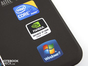und einen aktuellen Intel Core i5-430M Prozessor ins Haus.
