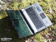 Der lässt das starke Multimedia-Notebook in Sachen Sound abheben.