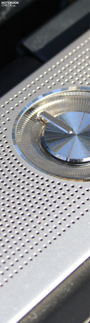 ASUS N71JV: potente Leistung mit Core i5-430M und GeForce GT325M