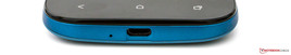 Unterseite: Mikrofon, Micro-USB-Anschluss