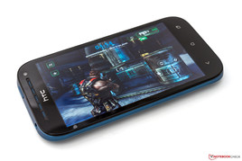 Bei aufwändigeren 3D-Spielen kommt die Hardware an ihre Grenzen (ShadowGun: DeadZone).