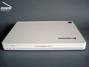 Elegant schlichte Erscheinung