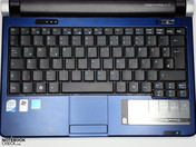 Festaufliegende Tastatur mit netbooktypischer Tastengröße
