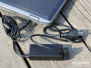 Im Zubehör liegt ein Recovery Datenträger.