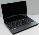 Unser Testgerät ist komplett in Schwarz gehalten. Unser Testgerät ist komplett in Schwarz gehalten.