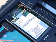 Das P702 ist standardmäßig mit WLAN, Bluetooth und einem 3G-Modem ausgerüstet. Das P702 ist standardmäßig mit WLAN, Bluetooth und einem 3G-Modem ausgerüstet.