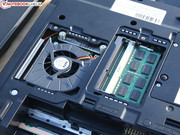 Wartungsfreundlich ist das Lifebook wie kein zweites. Wartungsfreundlich ist das Lifebook wie kein zweites.