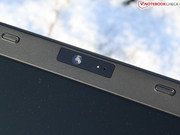 Die Webcam besitzt eine Statusanzeige (LED On/Off). Die Webcam besitzt eine Statusanzeige (LED On/Off).