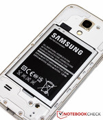 Samsung bleibt dem flexiblen Werkstoff treu