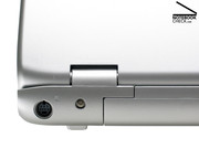 ...DVI oder HDMI gibt es in dieser Preisklasse noch nicht.